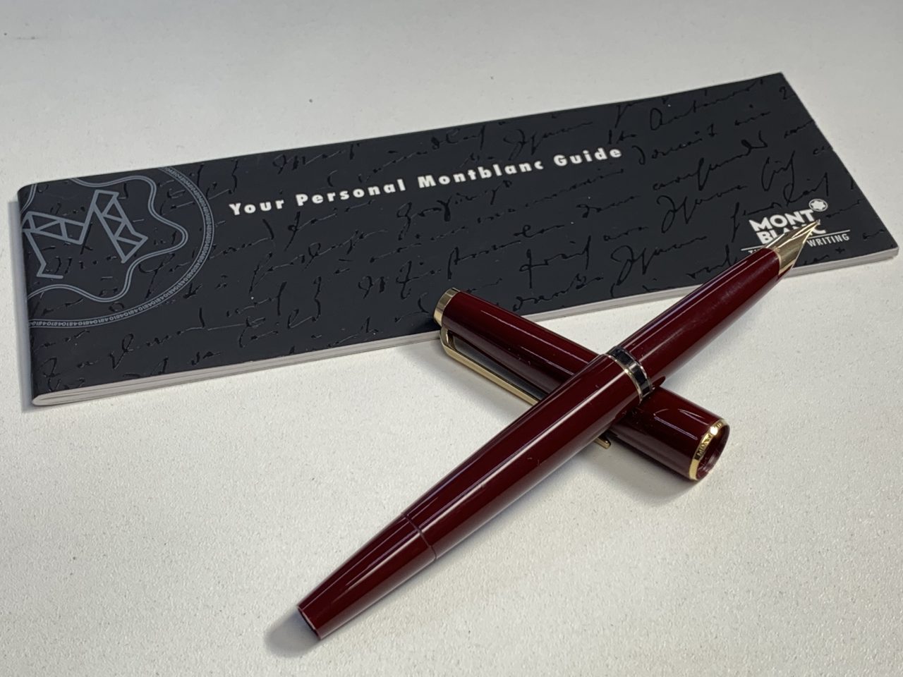 MONTBLANC モンブラン 万年筆 ペン先 14K 585 320を名古屋市緑区のお客様よりお買取りしました。｜貴金属、宝石、ブランド品の